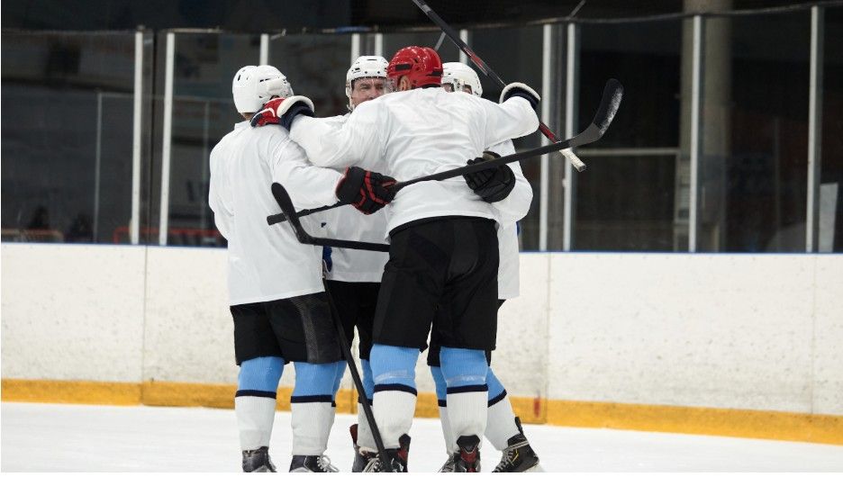 What Happens During the Intermissions in hockey games? 